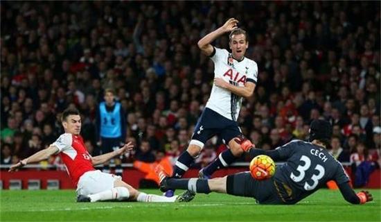 惨重损失 惨重损失